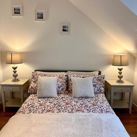 3-Bedroom Flat In The City Centre Next To The River Ness อินเวอร์เนส ภายนอก รูปภาพ